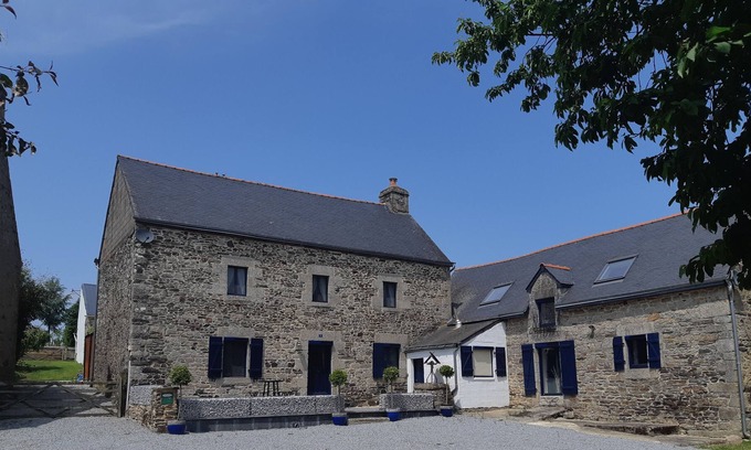 Naizin Casa | A luxury house in the heart of rural Brittany with indoor heated pool.
