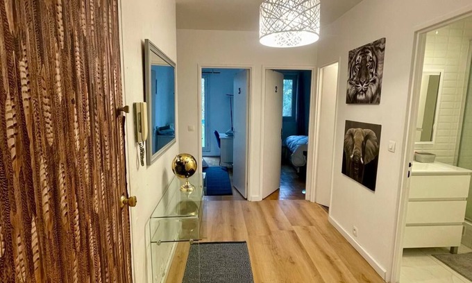 Aulnay-sous-Bois Apartamento | A luxury room very close to Paris, CDG Airport, and Parc des Expositions