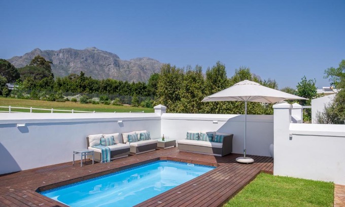 Stellenbosch Villa | A Luxury Villa @ Sunset Farm