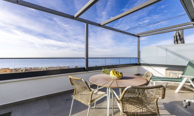 Rio Velez Apartamento | A&N atico dimo terraza del Mar