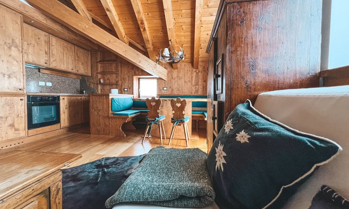 Cortina d'Ampezzo Apartamento | A Pearl in Cortina - penthouse