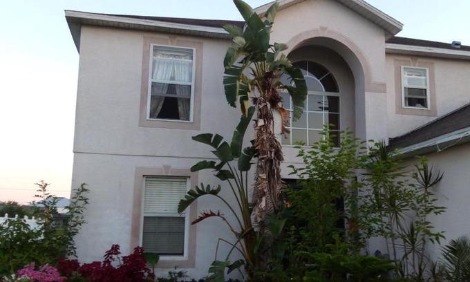 Poinciana Casa | A Perfect Place to Stay