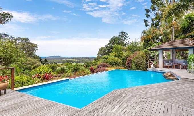 Ewingsdale Villa | A PERFECT STAY - Villa Laurenne
