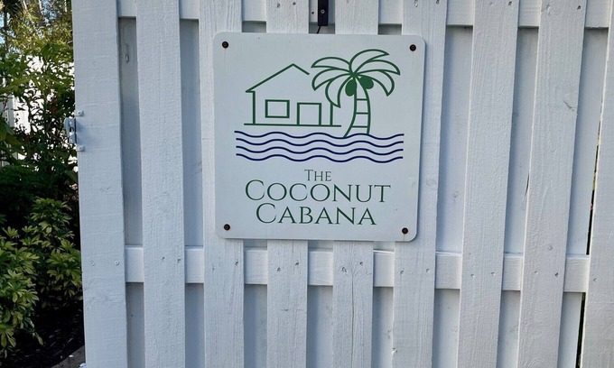 Saint James City Casa | ¡RECIÉN LISTADO! The Coconut Cabana en Villa Key West en St James City, FL