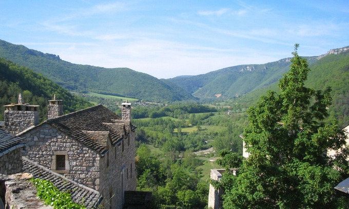Cantobre Cabaña | Una casa de mascotas.