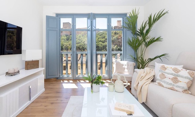 San Pedro Apartamento | A Piece of Heaven over the Alhambra 2br