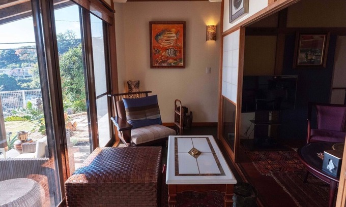 Atami Casa | A private villa built on a hill overlooking Atami / Atami Shizuoka