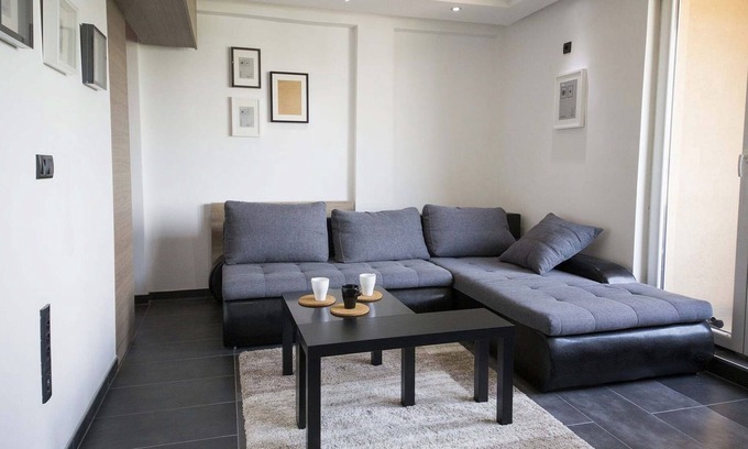 Medijana Apartamento | Un tranquilo y acogedor apartamento que te encantará!