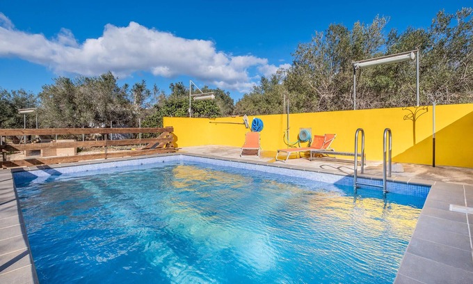 L'Aldea Casa | A quiet vacation home far away from everyday life awaits you near the river Ebro.