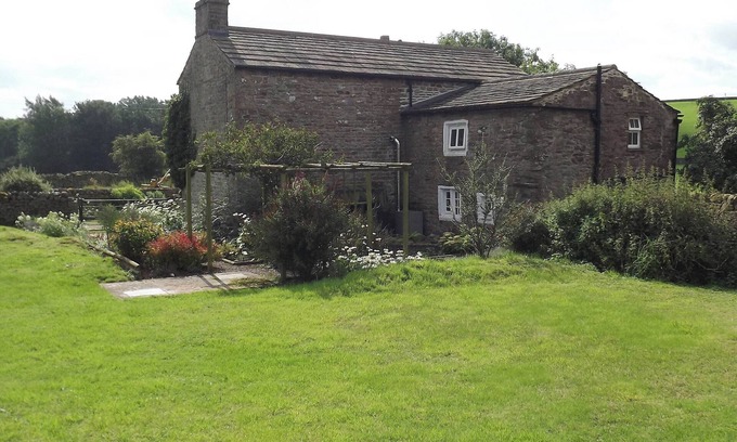 Worton Cabaña | A real ’Escape to the Country’ in truly welcoming surroundings.