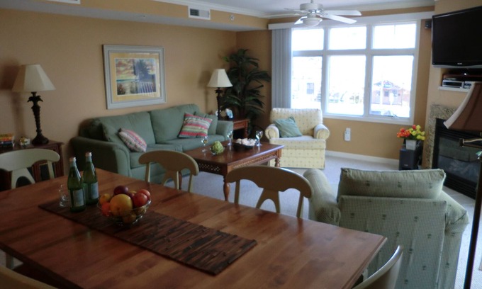 Ocean City Condominio | Un refugio entre la diversión, hermoso, condominio de lujo con piscina, ubicación impresionante.
