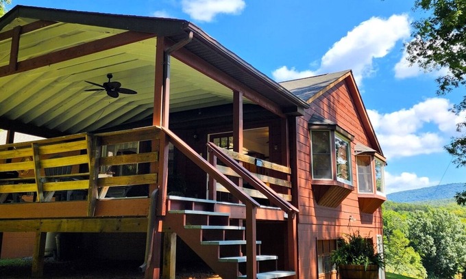 Bentonville Casa | A River Landing | 3 Bed, 2.5 Bath