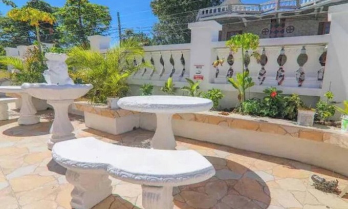 West End Casa | A Rooftop View, Comfort & Event-Ready Spaces - #05