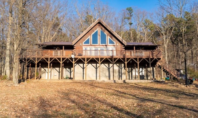Pinnacle Cabina | A Sauratown Mountain Getaway