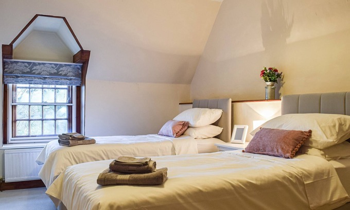 Middleton Cheney Cabaña | 2 bedroom accommodation in Deddington