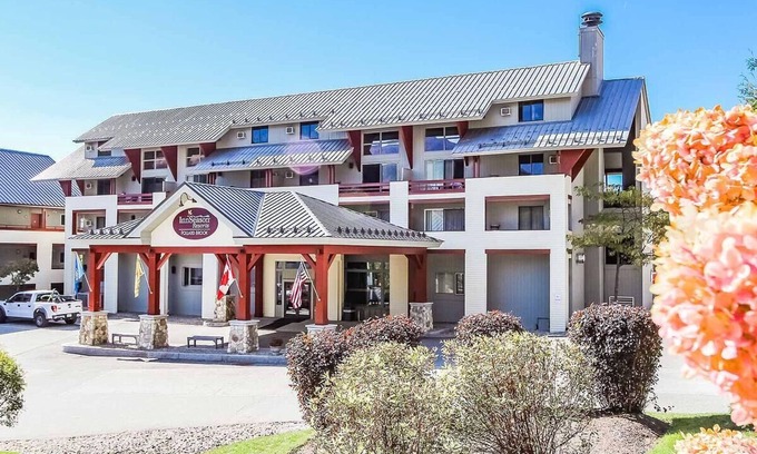 Lincoln Complejo | A SPECTACULAR LOON MOUNTAIN GETAWAY - 1-BEDROOM SUITE