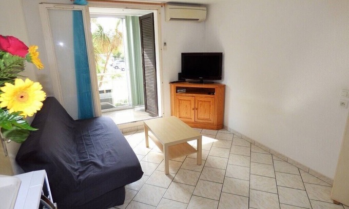 Les Sablettes Apartamento | Cerca de la playa, todo a pie, parking privado