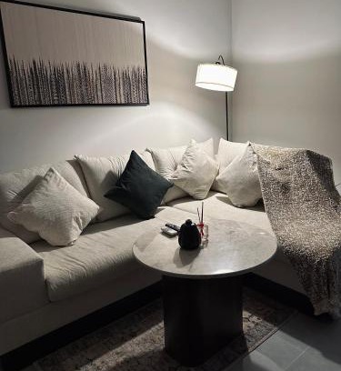 Al Aqiq Apartamento | A studio in Al-Murouj self check in
