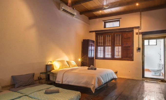 Downtown George Town Casa | A Stylish 1890s Heritage House at Kimberley Street