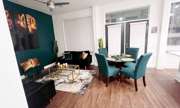 Rutledge Hill Condominio | A taste of Vegas in Nashville