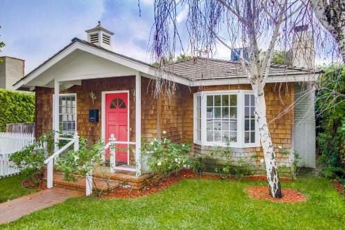 Norma Triangle Casa | A Touch of Cape Cod in West Hollywood
