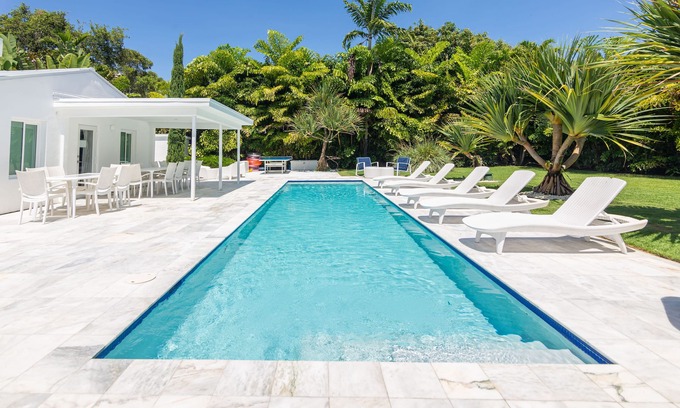 Seybold Casa | Casa Oasis Tropical
