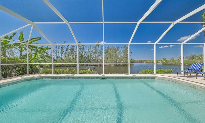 Burnt Store Casa | A True JEWEL on the Water - includes Boat and Spa. 500 OFF Summer Stays 2025