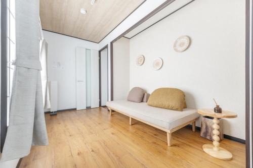 Minamiotsuka Apartamento | A unique cozy townhouse perfect for up to 5 guests