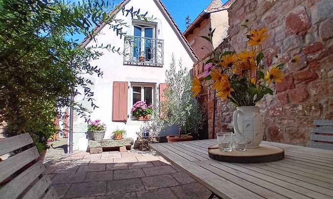 Ranschbach Casa | A unique experience on the German Wine Route in a monument from 1750