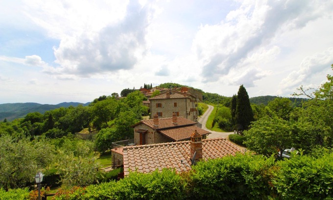 Pieve al Bagnoro Villa | Pueblo antiguo no muy lejos de la ciudad de Arezzo, posición panorámica, piscina infinita, 20 lugares que