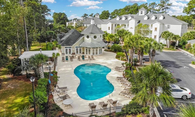 Carolina Forest Apartamento | A Wave From It All - Studio 10 Min to Ocean