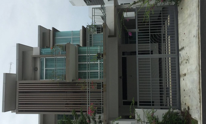 Johor Bahru Casa | Una casa bien decorada de 3 plantas cerca del puesto de control fronterizo Malasia-Singapur.
