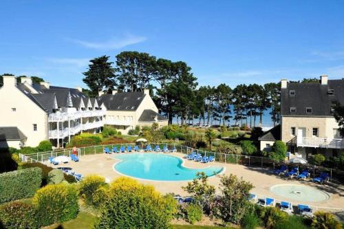 Fouesnant Apartamento | A07- Apt PMR 4 à 5 pers, sea view, beach, pool