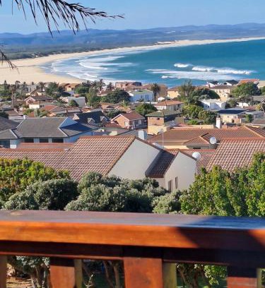 Wavecrest Cama Y Desayuno | A1 Kynaston Guest House bed and breakfast or self catering