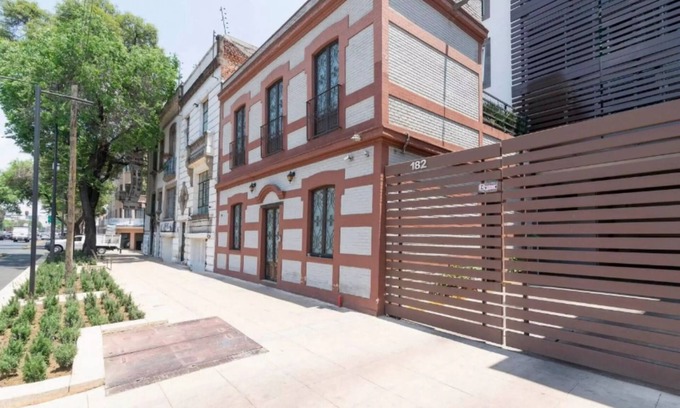 Reforma Apartamento | A202- 1 BR /1 BTH - Una Habitación Piso, Capacidad 2