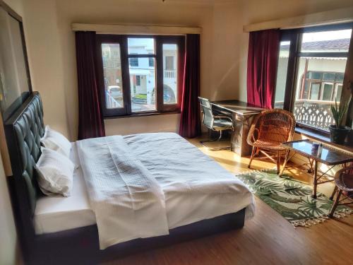 Srinagar Casa | Aaramesh Homestay