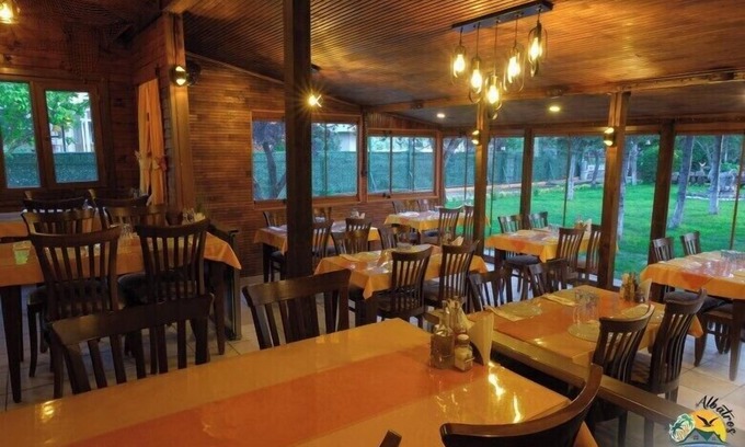 Abana Casa | Abana Albatros Bungalow ve Restoran