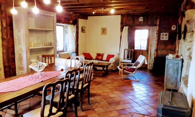 Targassonne Cabaña | Gîte-Familiar-Vista a la Montana-Baño con bañera