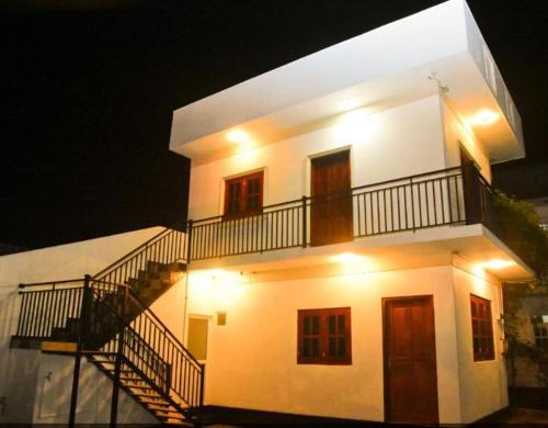 Dalupotha Casa | Abbi Holidays - Private Apartment Negombo