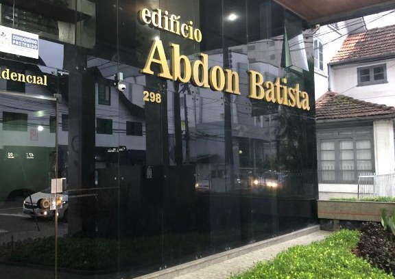 Centro Apartamento | Abdon Batista - Apto completo central, Smart TV