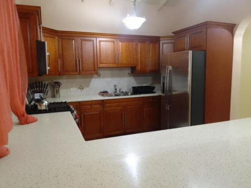 Road Town Casa | Abigail's Sunflower Entire 2 Bedroom Apt