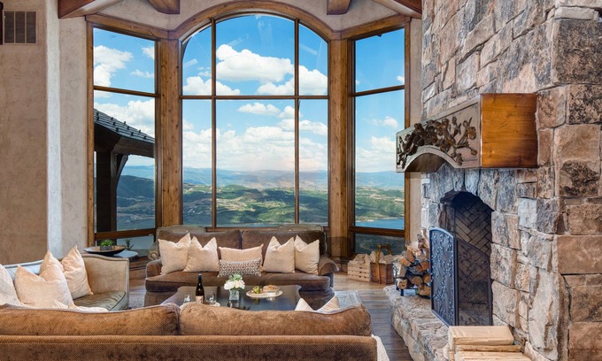 Deer Valley Casa | Abode at Chateau Jordan | Ski In/Out DV, Stunning Views, Gated Community