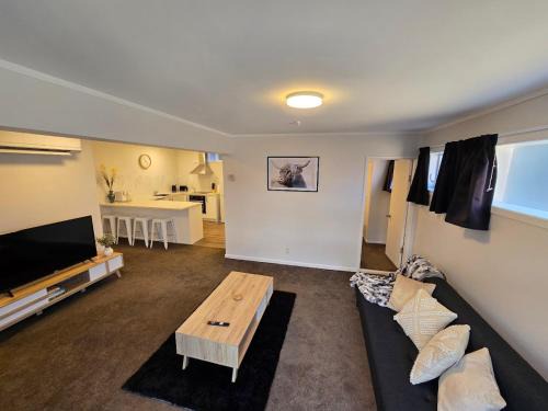 Miramar Apartamento | Abode for Two and a Few Paws