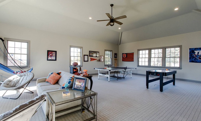 Nashville Casa | Above Nashville Harpeth Hills I Game Room | Large YardI GroupsI Luxe Services