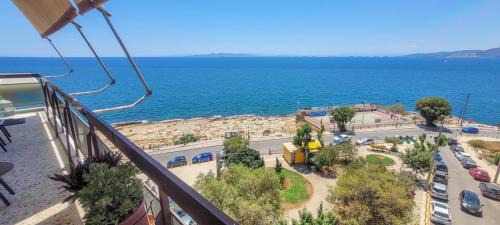 Peiraiki Apartamento | Above the Sea