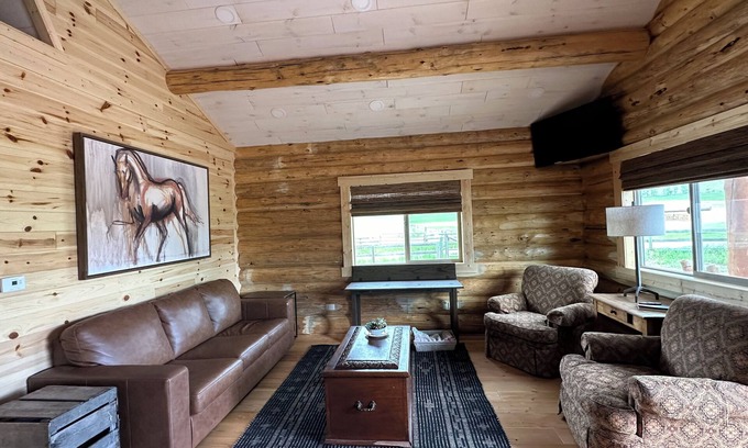 Livingston Cabina | Absaroka Cabin in Paradise Valley nearYellowstone River…just completed