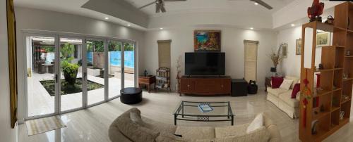 Kewarra Beach Apartamento | Absolute Beachfront 2 Bedroom Luxury Holiday Apartment