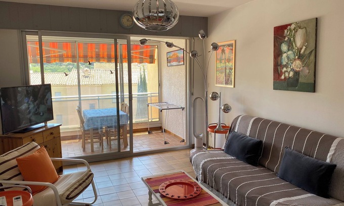 Sanary-sur-Mer Apartamento | Absolute comfort in Sanary, l'appart de la mer, all on foot, air conditioning and garage