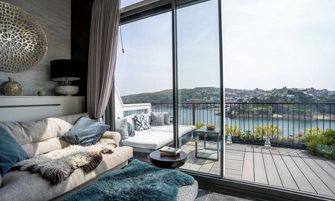 Fowey Apartamento | Absolute Luxury and Calm in Marners Rock No 3 With Superb Sea Views