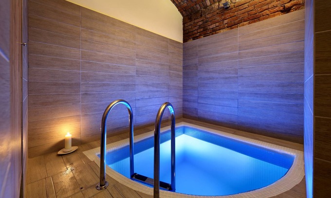 Holesovice Hotel | Absolutum Wellness Hotel